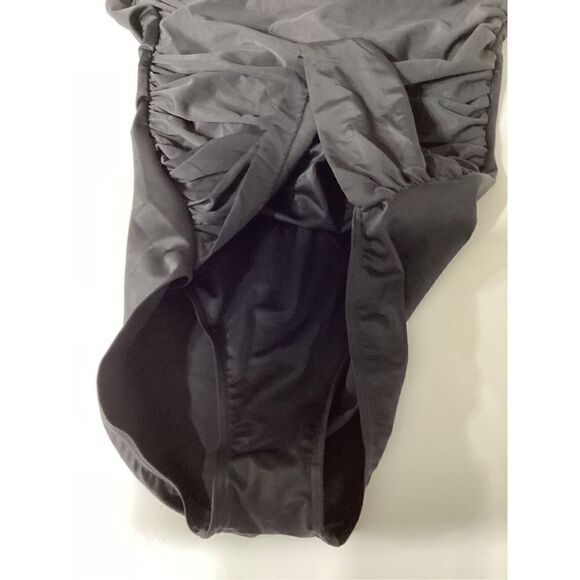 New. Miraclesuit drape swimsuit. Retails $180. Size 16 - Picture 7 of 11